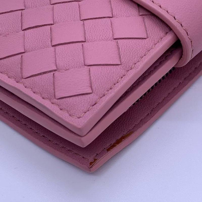 二手 bv 短款粉色錢包，配件盒子，成色如圖-14