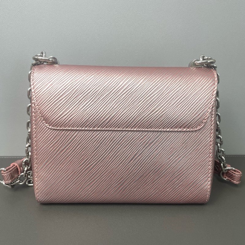 路易威登/Louis Vuitton 珠光粉水波紋twist 旋轉鎖扣小號鏈條包-1