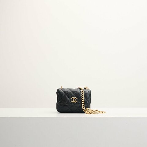 二手Chanel 愛心金球mini小包/黑金牛