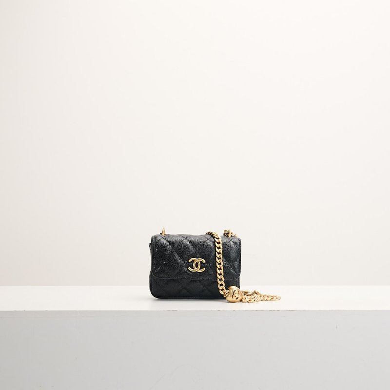 二手Chanel 愛心金球mini小包/黑金牛-0