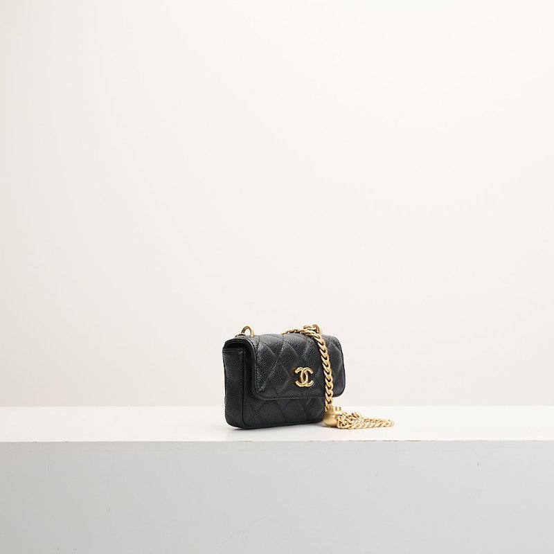 二手Chanel 愛心金球mini小包/黑金牛-1