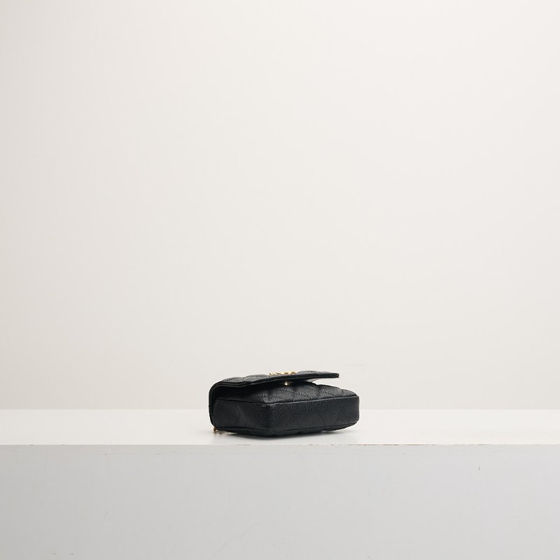 二手Chanel 愛心金球mini小包/黑金牛-3