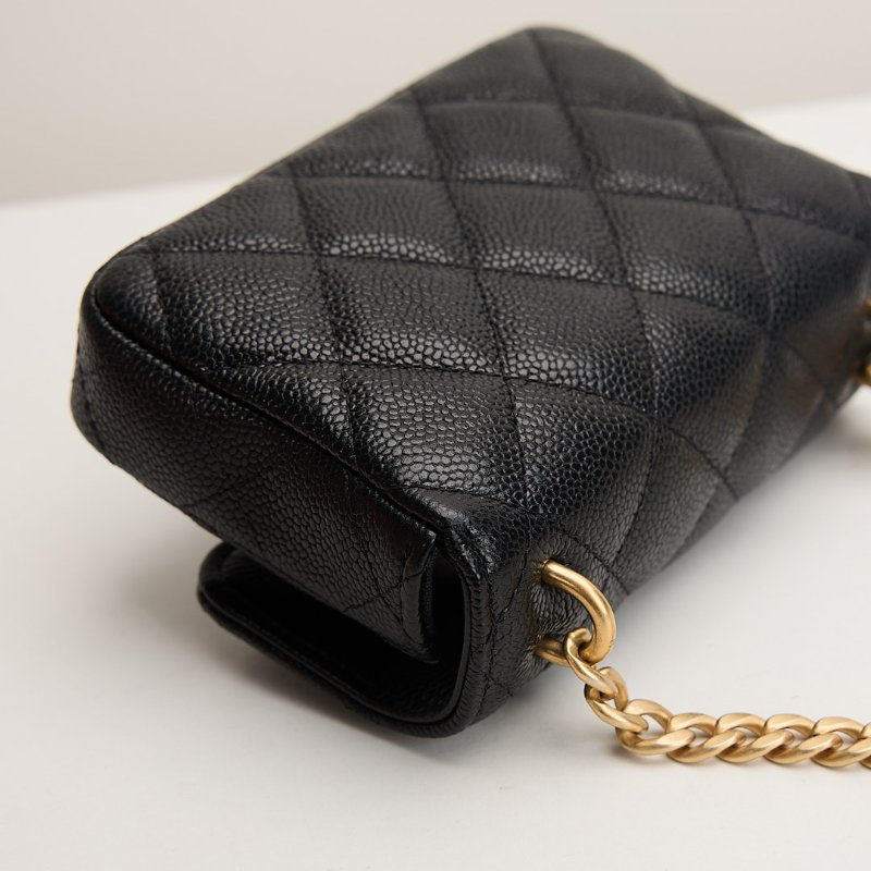 二手Chanel 愛心金球mini小包/黑金牛-16