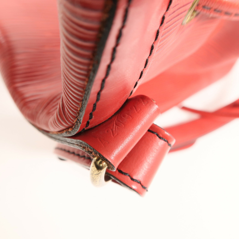 LOUIS VUITTON Epi Petit Noe肩背袋紅色-6