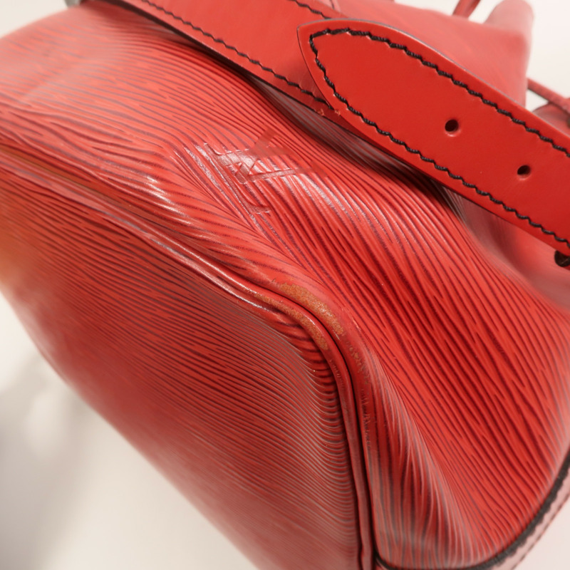 LOUIS VUITTON Epi Petit Noe肩背袋紅色-10