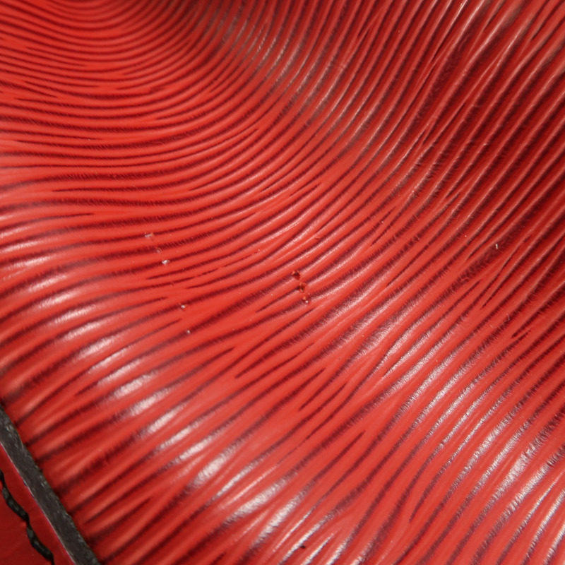 LOUIS VUITTON Epi Petit Noe肩背袋紅色-14