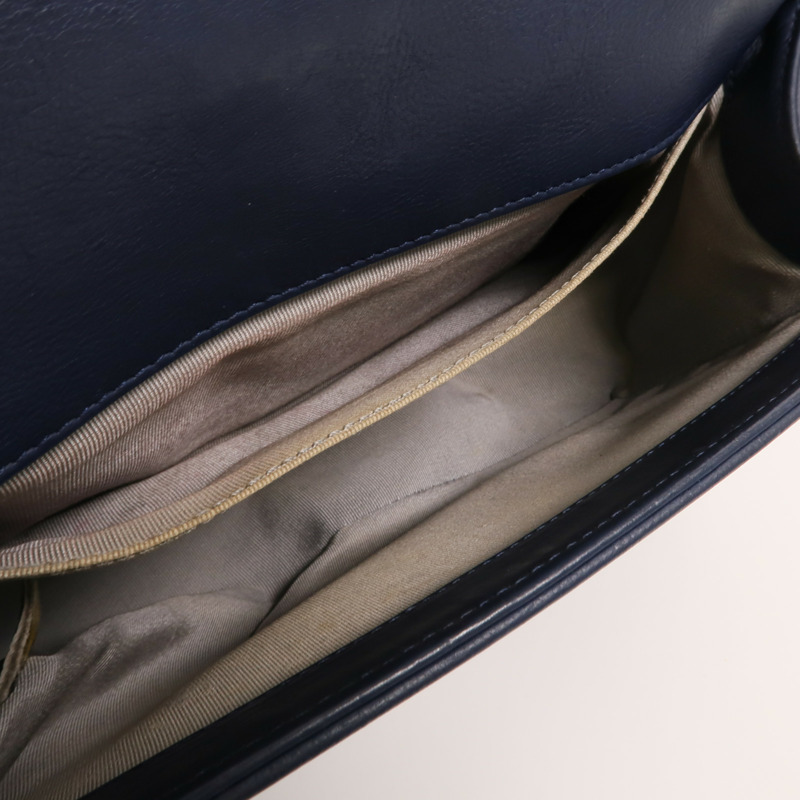 CHANEL 牛皮皮革Boy 25鏈帶肩背袋-4