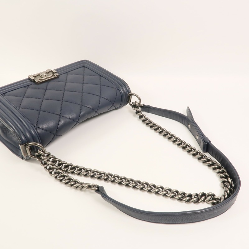 CHANEL 牛皮皮革Boy 25鏈帶肩背袋-7