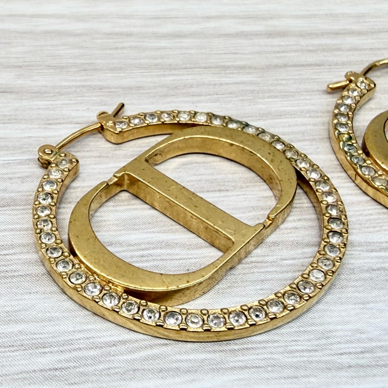 DIOR金色CD鑲鑽針式耳環-9
