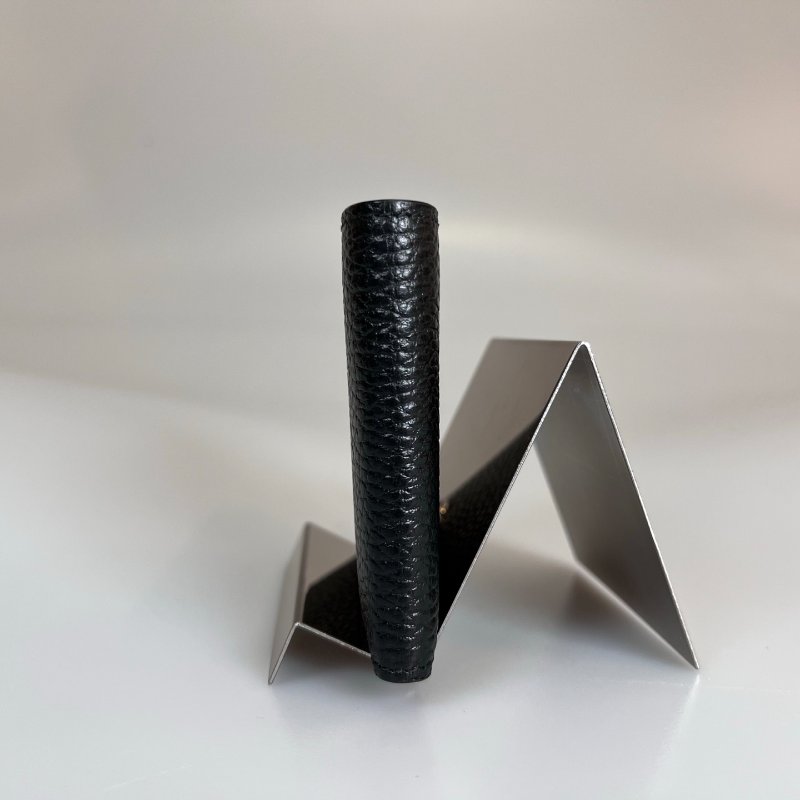 GUCCI  藍黑對開短夾-3