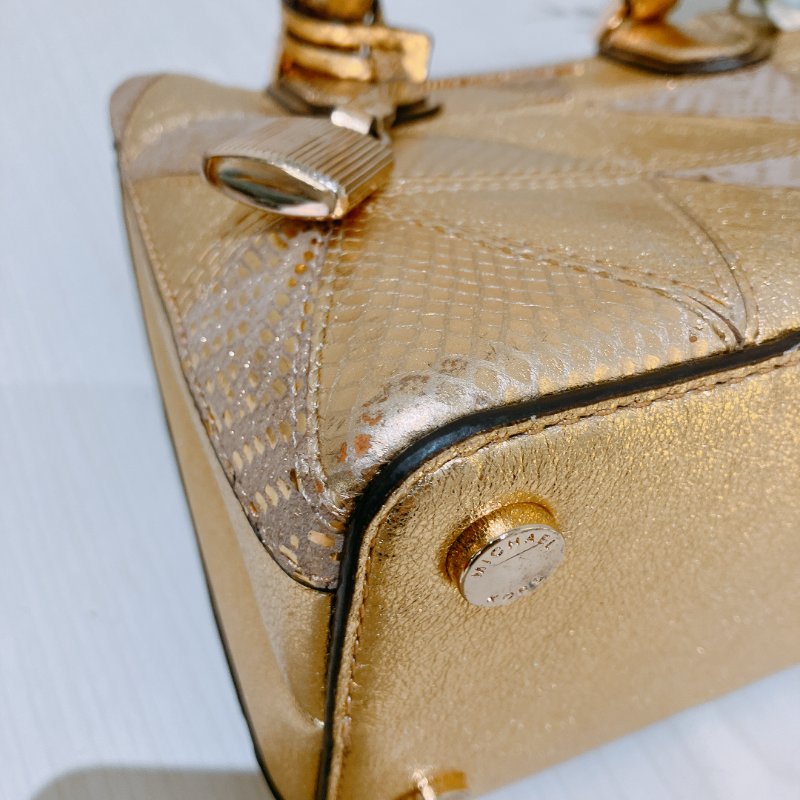 TK2007	Michael Kors Handbag 24cm Gold X GHW Leather With Lock Charm-20