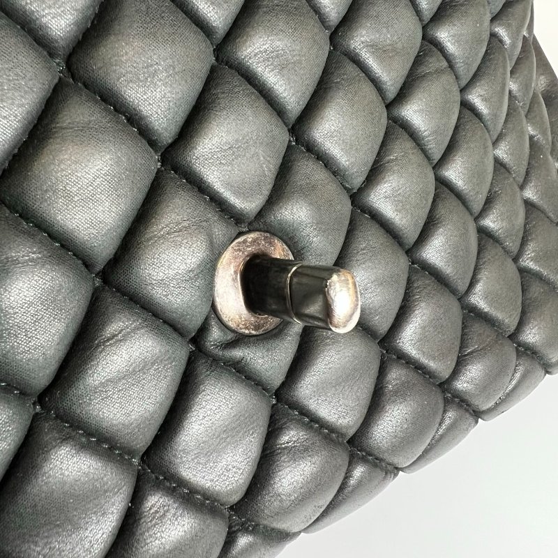 CHANEL CF季節款 牛皮灰 17開-10