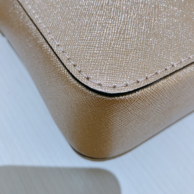 TK2008	Michael Kors Shoulder Bag Gold X GHW Leather-8