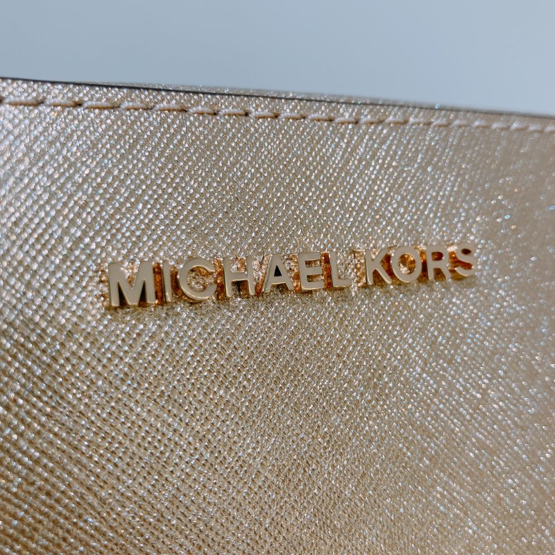 TK2008	Michael Kors Shoulder Bag Gold X GHW Leather-9