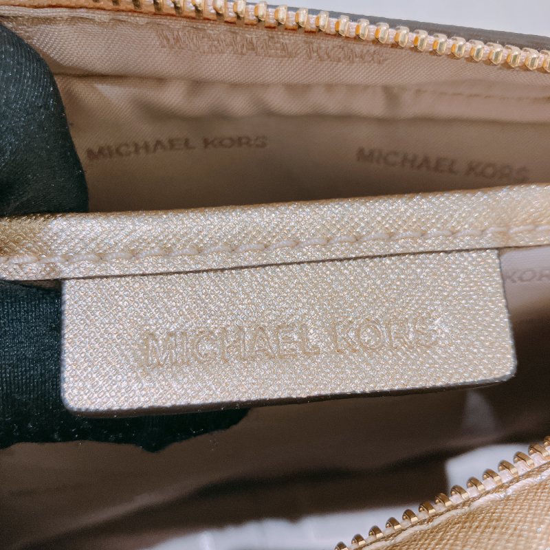 TK2008	Michael Kors Shoulder Bag Gold X GHW Leather-12