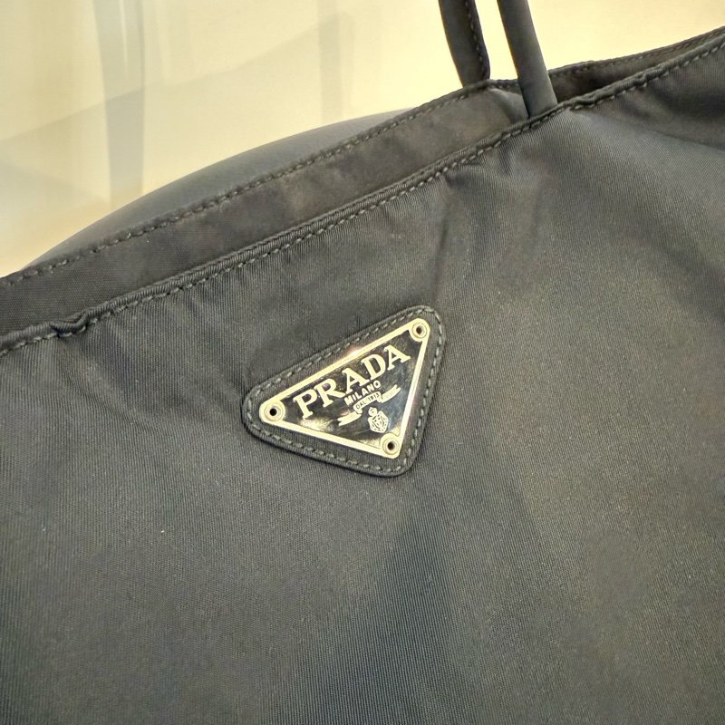 PRADA 尼龍托特包-7