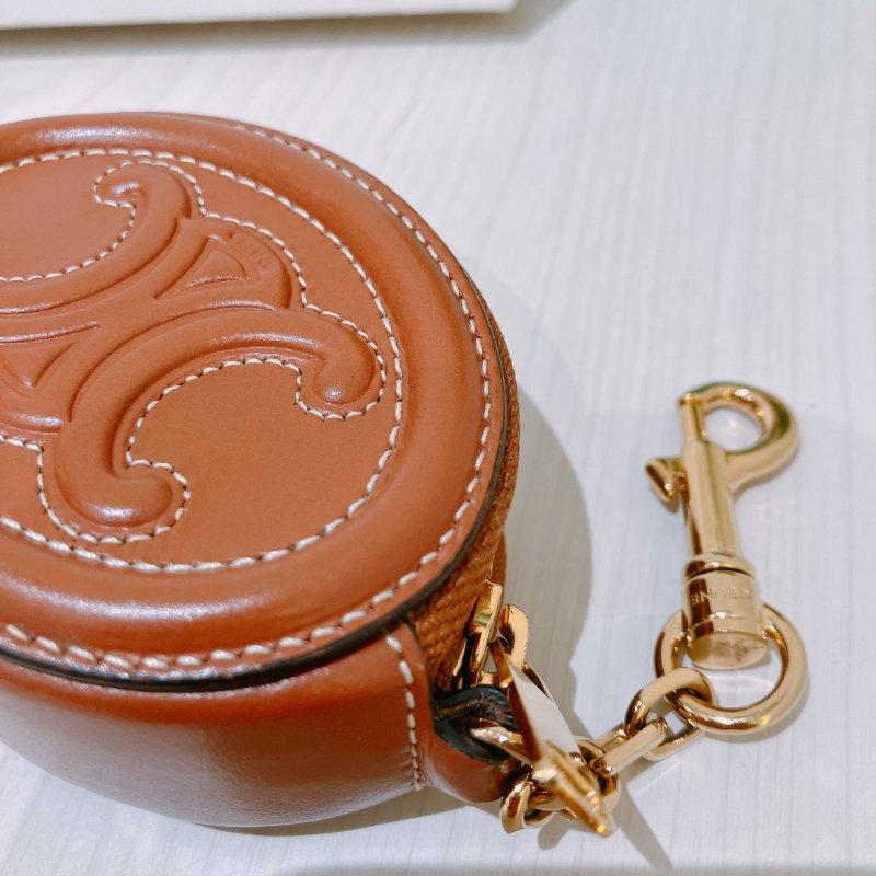 TK2013	Celine 思琳迷你零錢包吊飾 Coin Purse Leather Brown X GHW-6