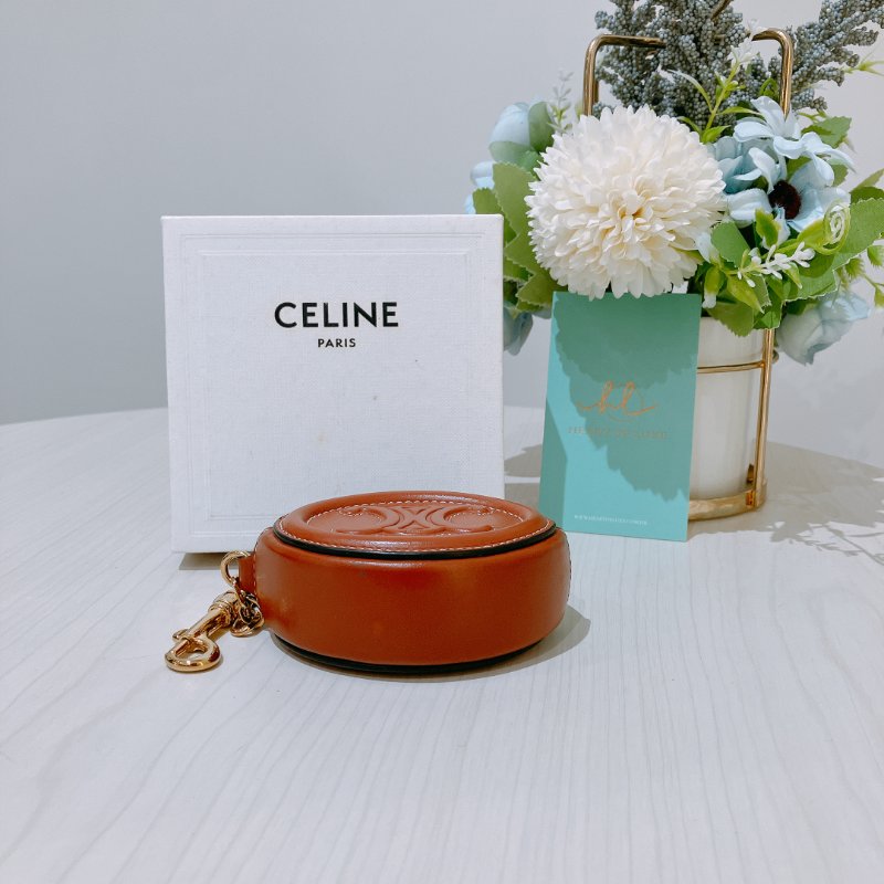 TK2013	Celine 思琳迷你零錢包吊飾 Coin Purse Leather Brown X GHW-14
