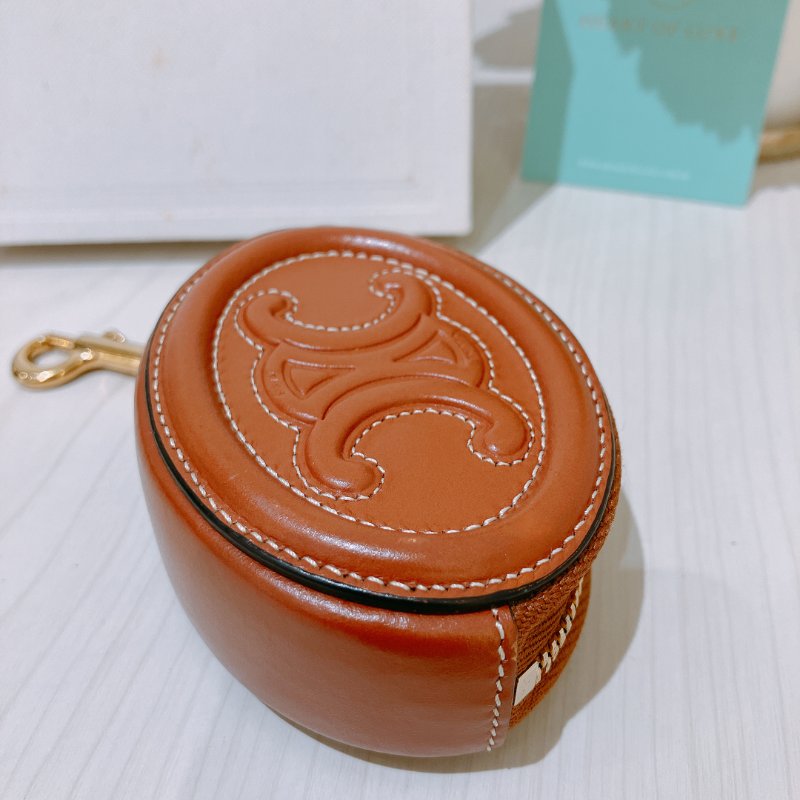TK2013	Celine 思琳迷你零錢包吊飾 Coin Purse Leather Brown X GHW-15