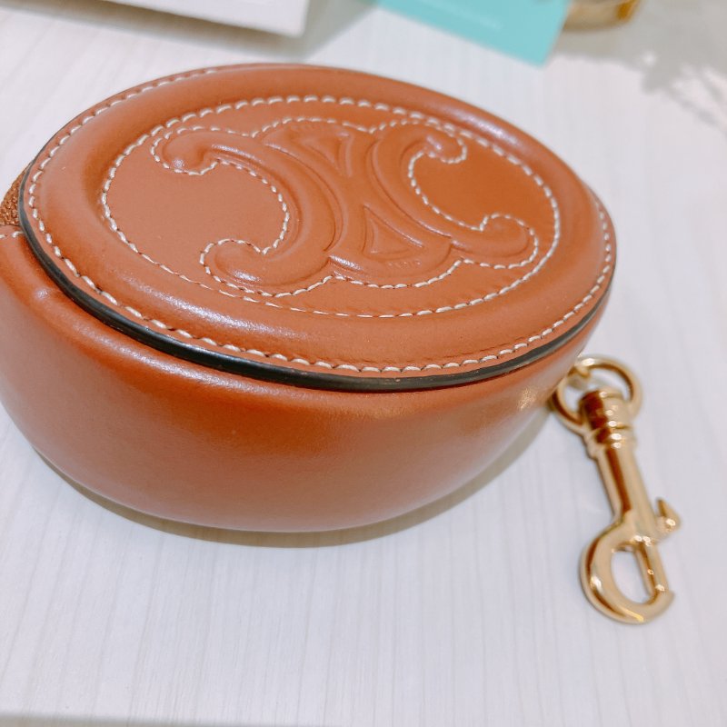 TK2013	Celine 思琳迷你零錢包吊飾 Coin Purse Leather Brown X GHW-21