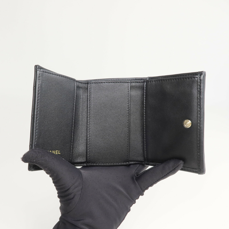 CHANEL 羊皮皮革CC Logo Flap Wallet錢包-6