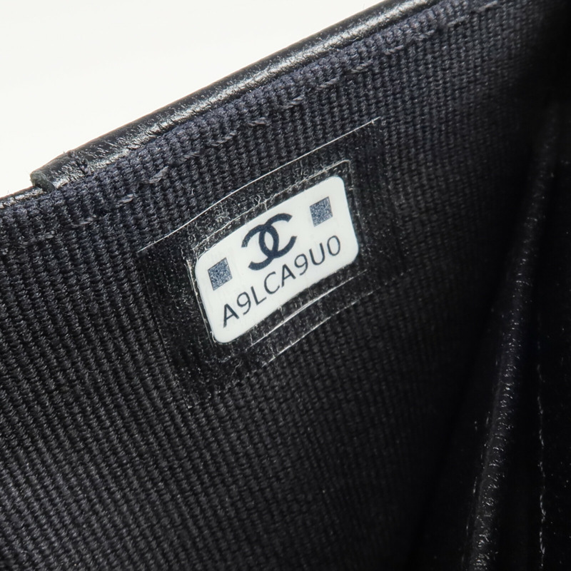CHANEL 羊皮皮革CC Logo Flap Wallet錢包-9