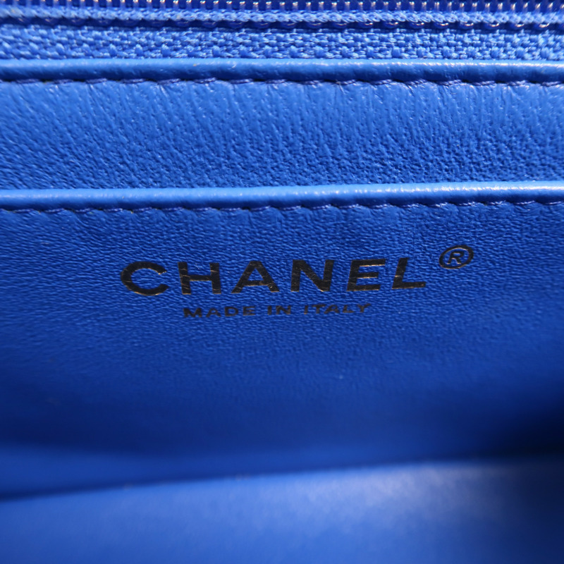 CHANEL 羊皮皮革Mini Classic 17鏈帶肩背袋-5