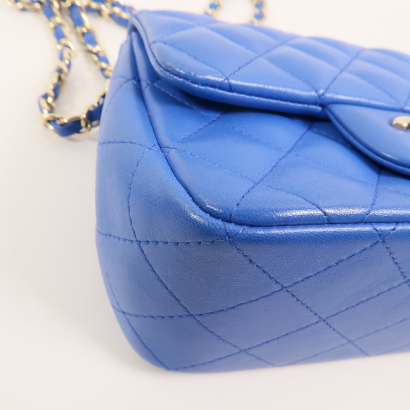 CHANEL 羊皮皮革Mini Classic 17鏈帶肩背袋-11