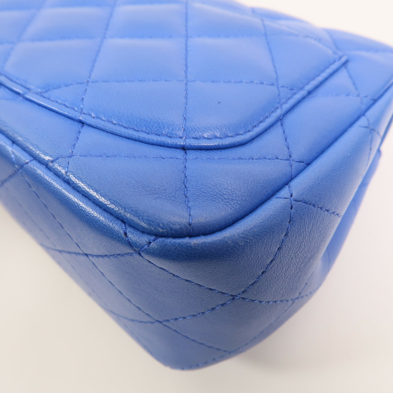 CHANEL 羊皮皮革Mini Classic 17鏈帶肩背袋-13