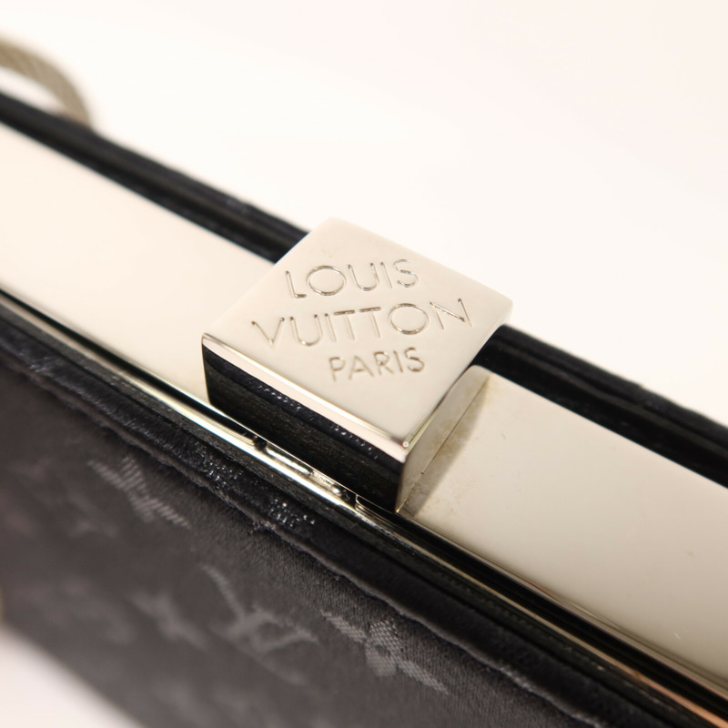 LOUIS VUITTON Satin Monogram Mini Satin Ange Chain Bag鏈帶肩背袋-8