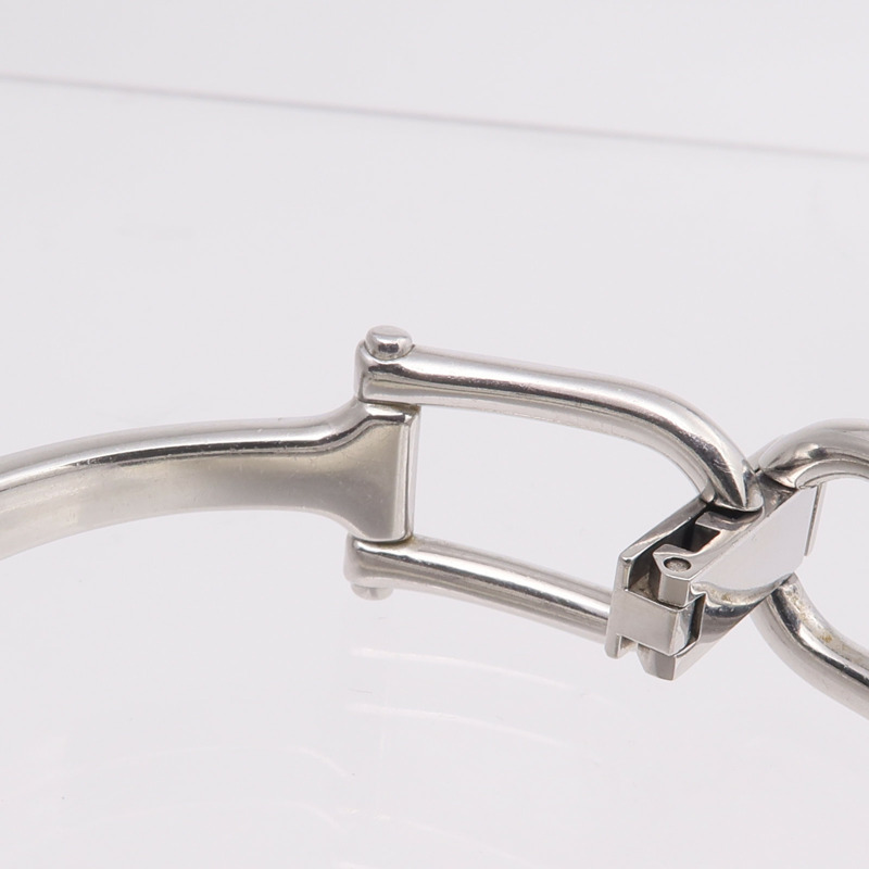 GUCCI Bangle Watch 1500L-10