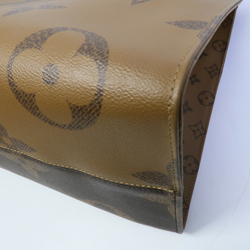 LOUIS VUITTON Monogram Giant OnTheGo GM手挽肩背兩用袋-10
