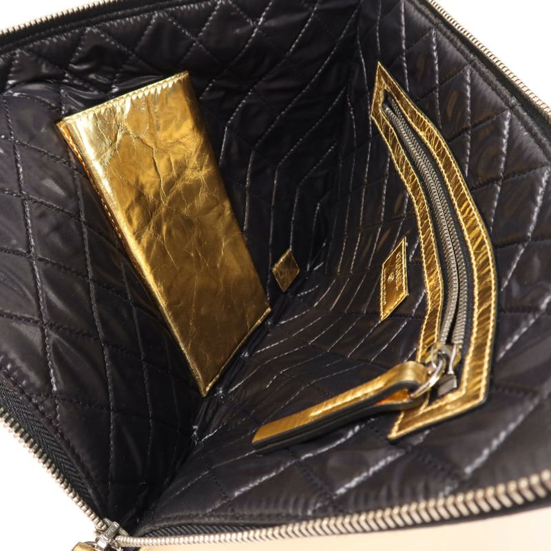 CHANEL 羊皮皮革Feministe Mais Feminine Pouch手拿包-4