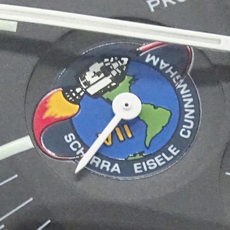 歐米茄超霸系列 3597.11.00 男士腕錶，品牌：阿波羅任務計時表，手動上鍊，不鏽鋼 (SS)，銀色和黑色。-15