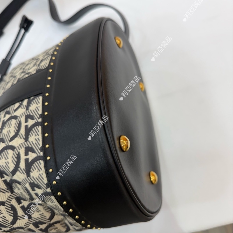 莉亞精品♡ Ferragamo 水桶包 二手美包-8