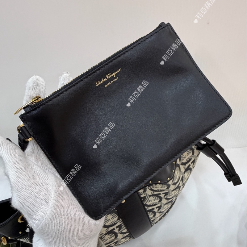 莉亞精品♡ Ferragamo 水桶包 二手美包-13