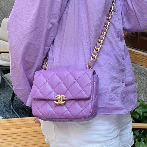 Chanel💜紫羊皮金釦紫鏈方胖