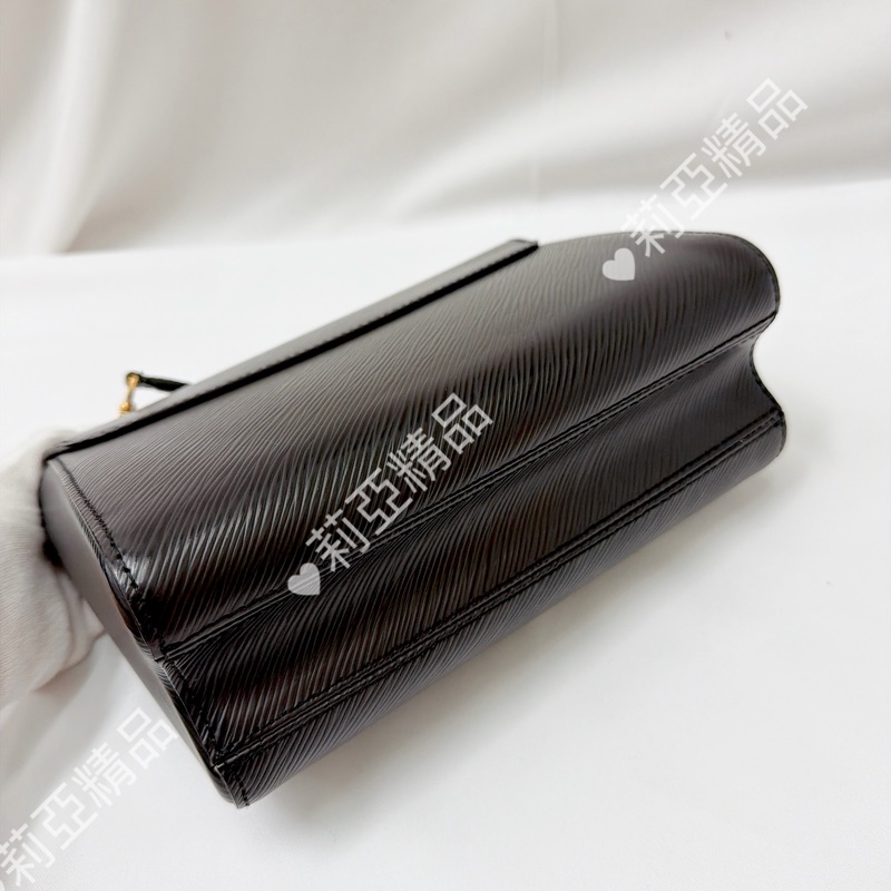 莉亞精品♡ Lv Twist MM黑金 二手美包-5