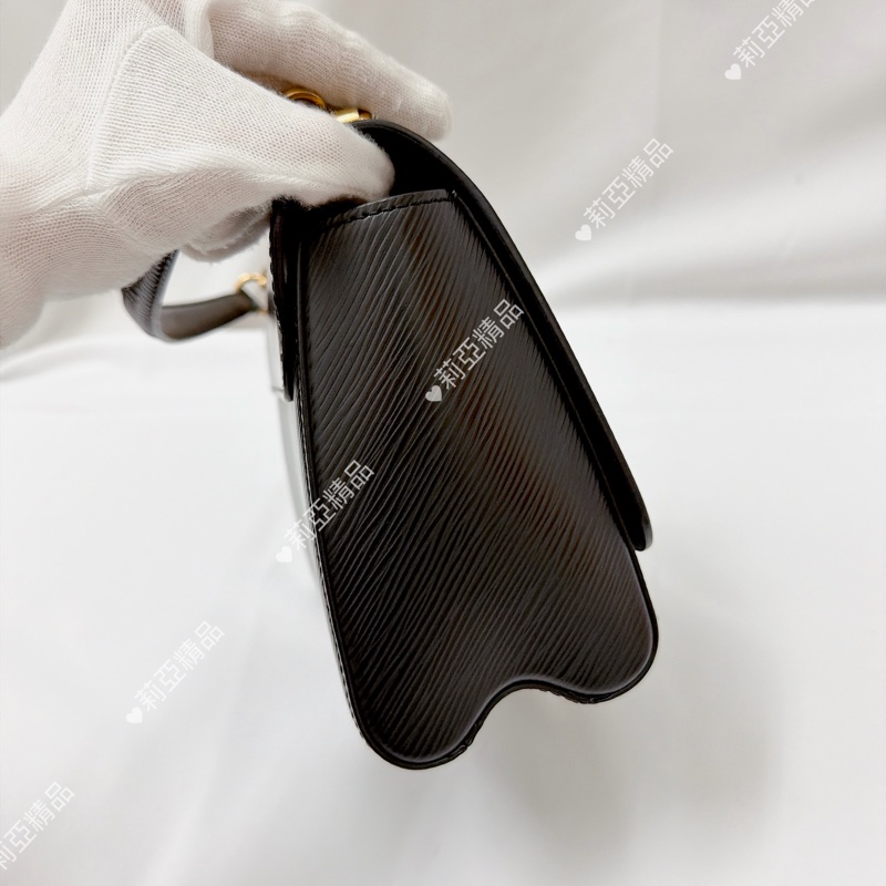 莉亞精品♡ Lv Twist MM黑金 二手美包-7