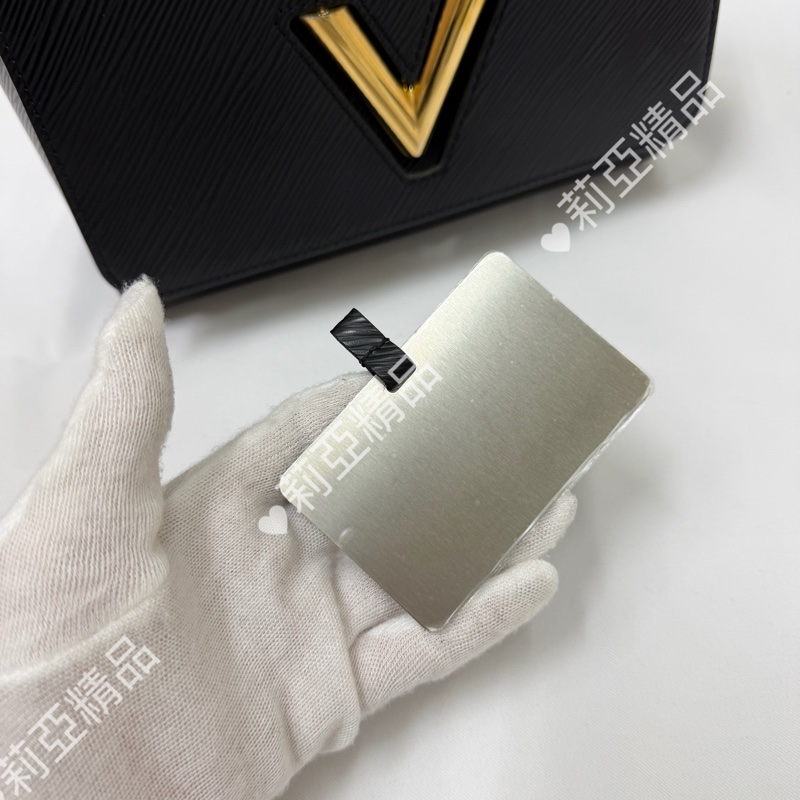 莉亞精品♡ Lv Twist MM黑金 二手美包-15