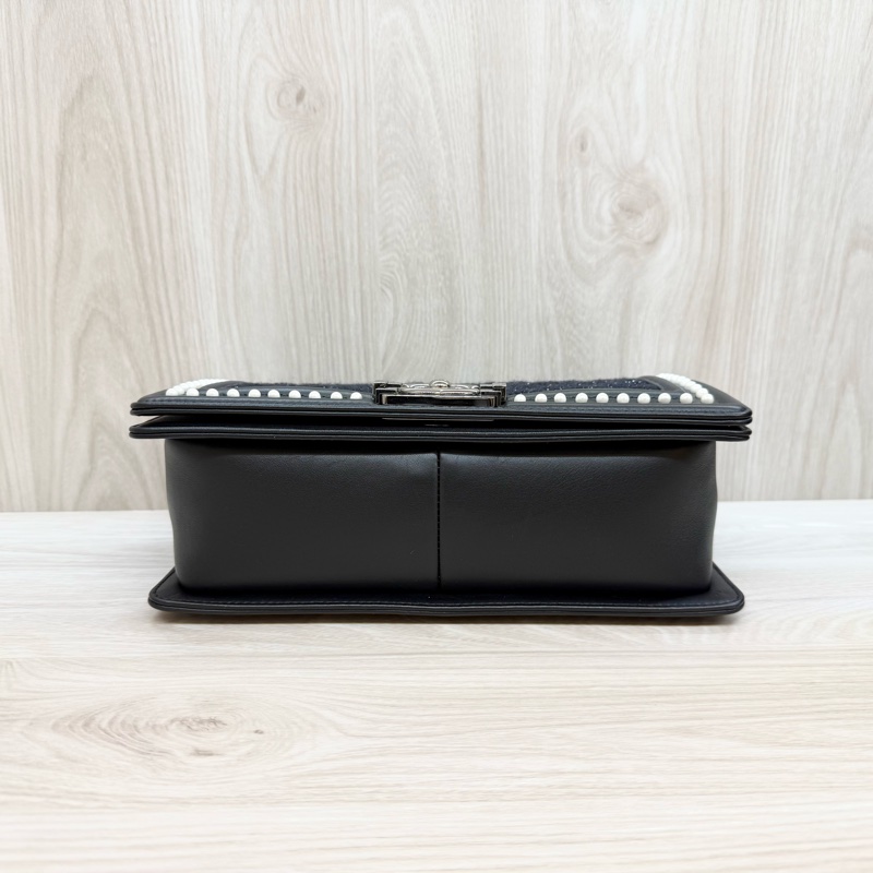 CHANEL銀河黑珍珠飾邊銀釦BOY25-4