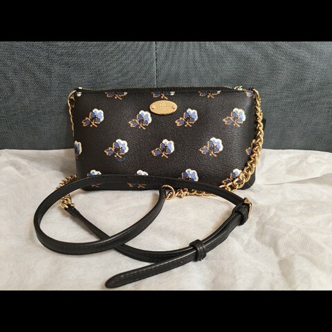 Coach Quinn Bramble Rose Crossbody