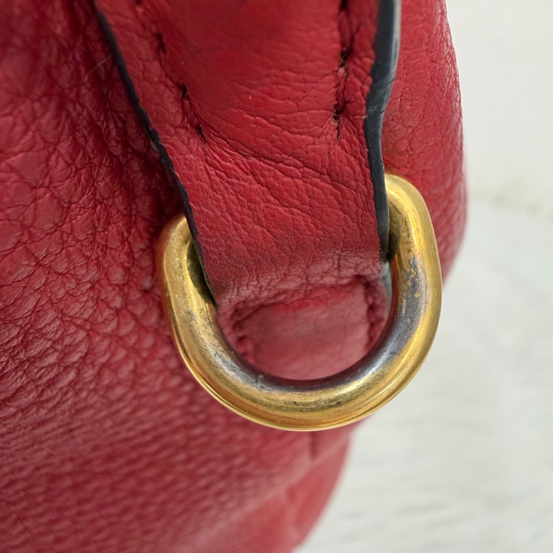 PRADA 1BE018 紅皮 荔枝紋 金釦 手提包 斜背包 水桶包-23