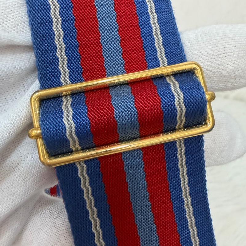 PRADA 1BE018 紅皮 荔枝紋 金釦 手提包 斜背包 水桶包-65