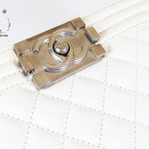 【巴黎站二手名牌專賣店】＊現貨＊CHANEL 香奈兒 真品＊經典BOY 20白色荔枝菱格牛皮復古銀釦肩背斜背包-4