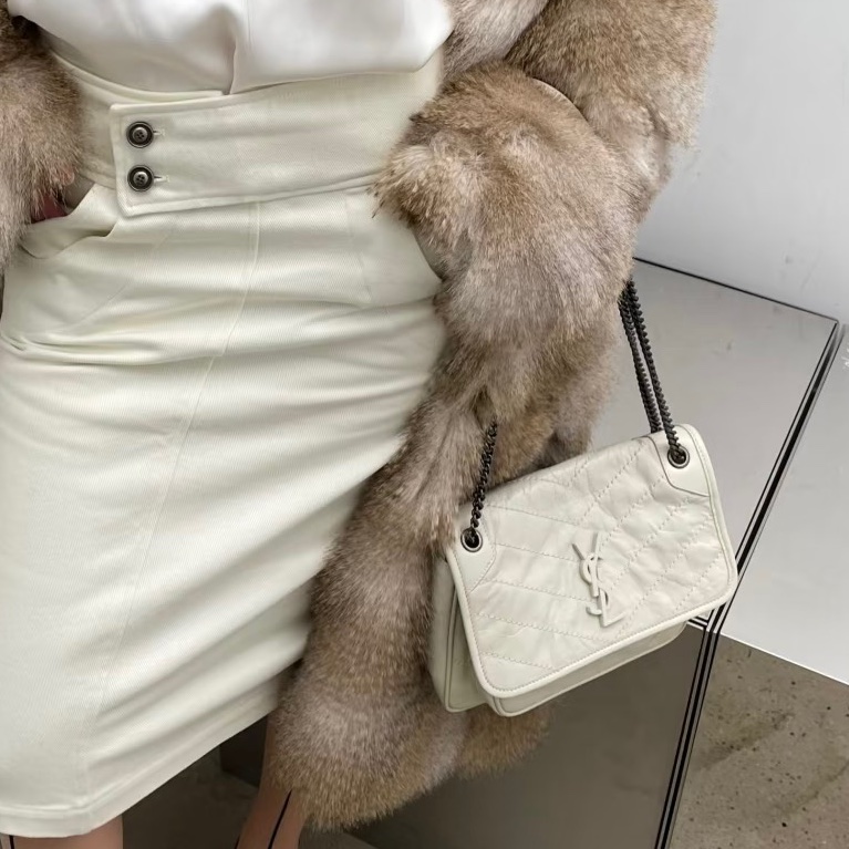 SAINT LAURENT YSL聖羅蘭奶油白小號NiKi D扣🥚🥚-5