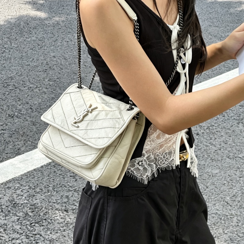 SAINT LAURENT YSL聖羅蘭奶油白小號NiKi D扣🥚🥚-32