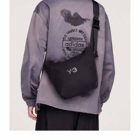 Y-3 男士 拉鍊單肩包均碼碼21.6cm*10.2cm*19cm