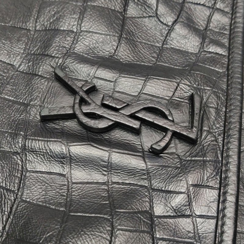 Saint Laurent Niki中型牛皮純色YSL標誌單肩包-10