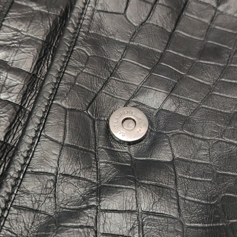 Saint Laurent Niki中型牛皮純色YSL標誌單肩包-17